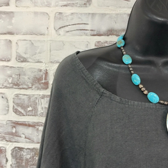 Handkerchief corner blouse small - Picture 4 of 6